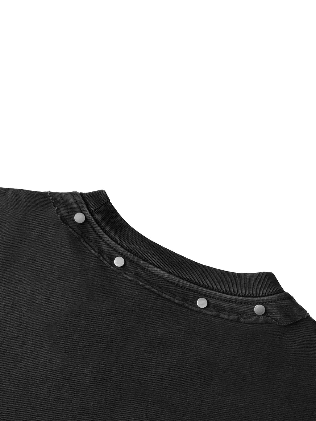 DISTORTED STUDED TEE